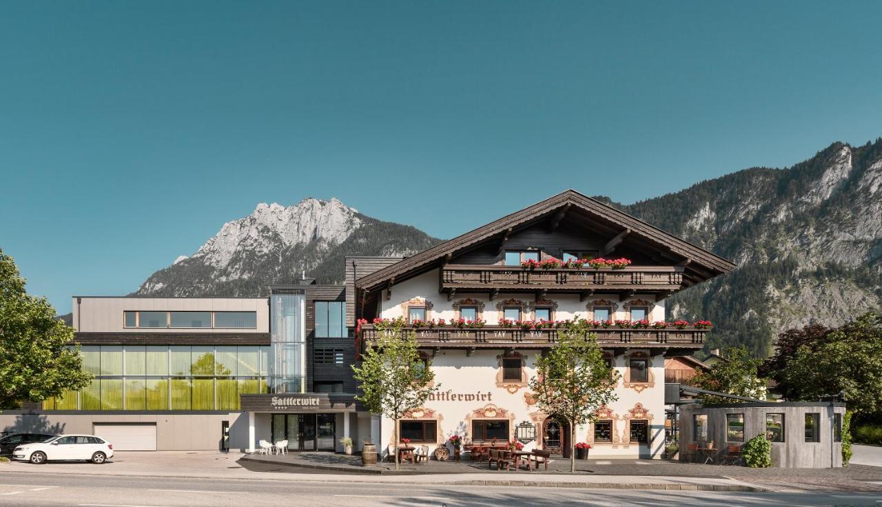 Hotel Wirtshaus Sattlerwirt เอบส์ ภายนอก รูปภาพ