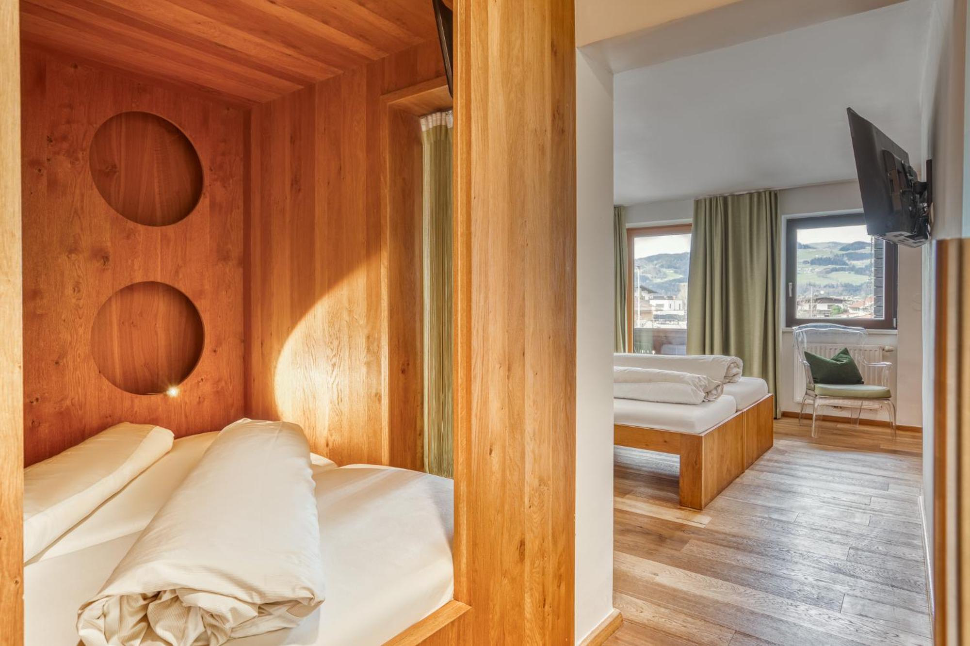 Hotel Wirtshaus Sattlerwirt เอบส์ ภายนอก รูปภาพ