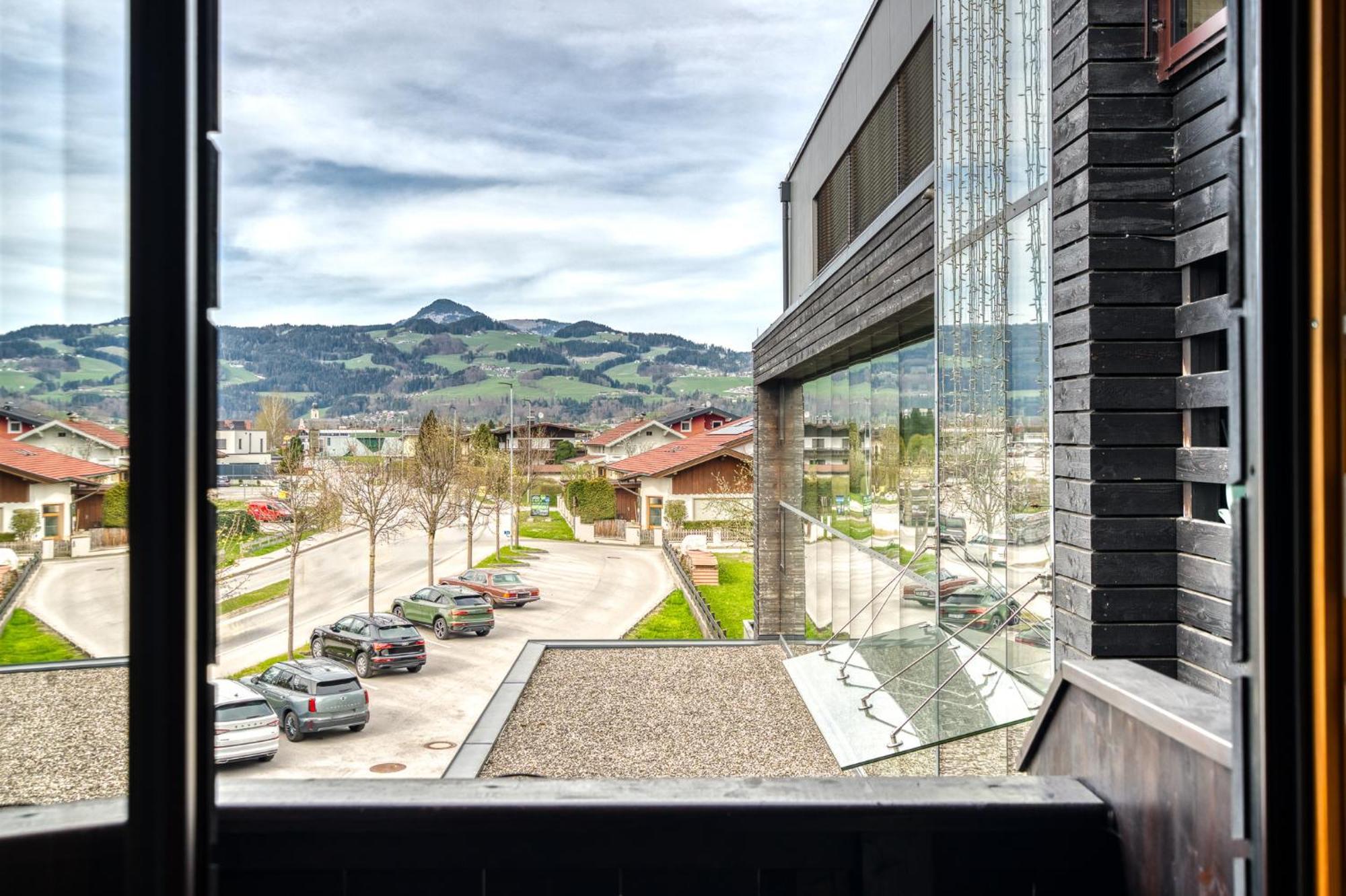 Hotel Wirtshaus Sattlerwirt เอบส์ ห้อง รูปภาพ