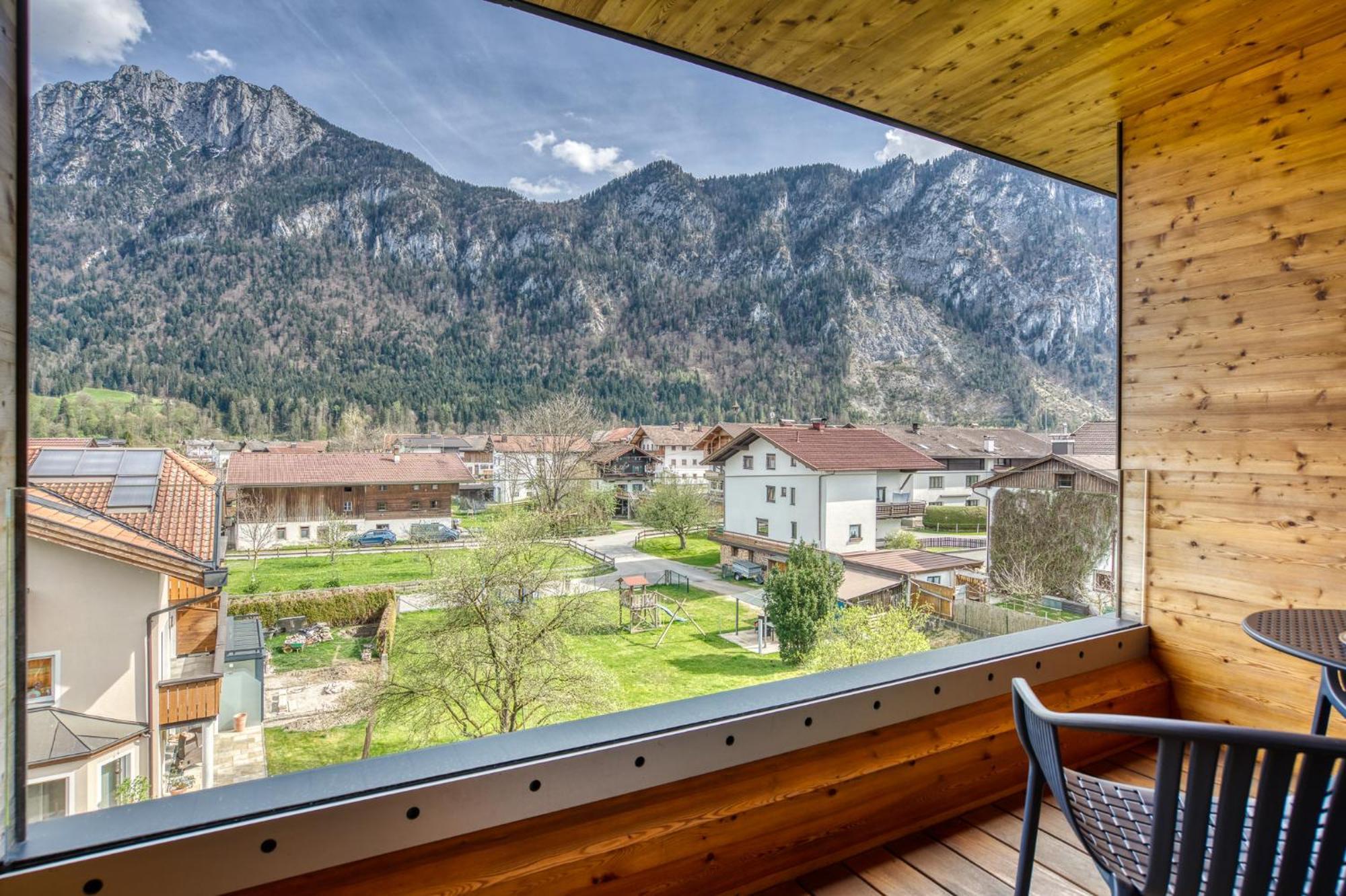 Hotel Wirtshaus Sattlerwirt เอบส์ ภายนอก รูปภาพ