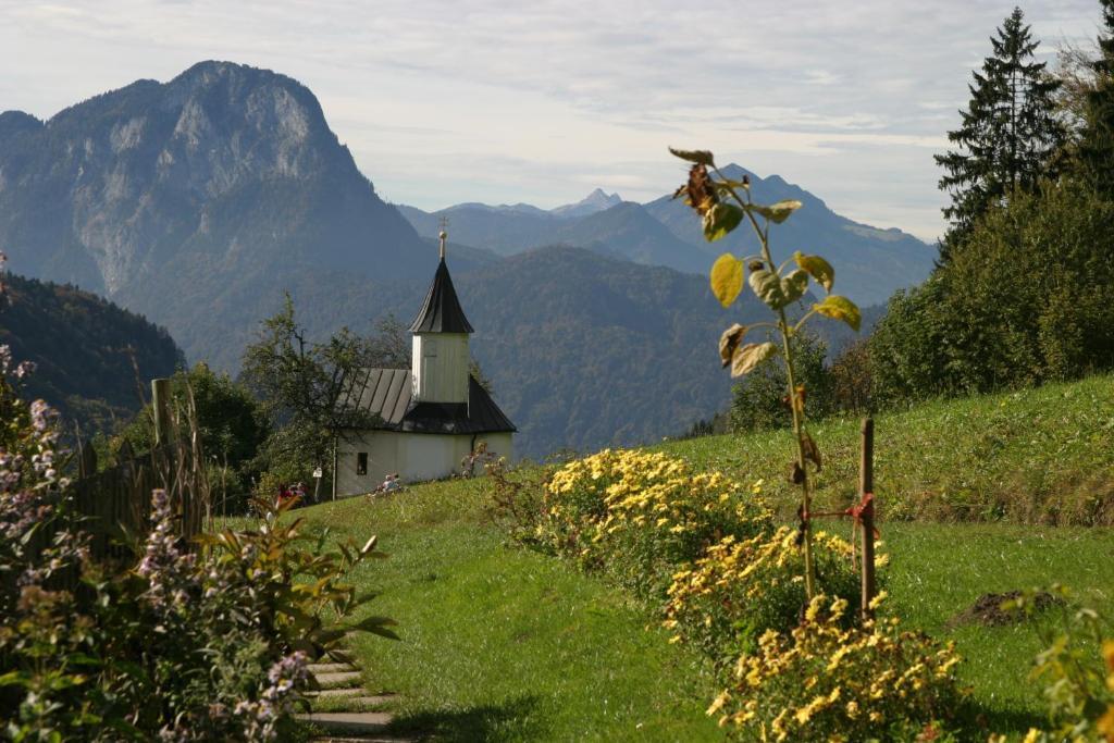 Hotel Wirtshaus Sattlerwirt เอบส์ ภายนอก รูปภาพ