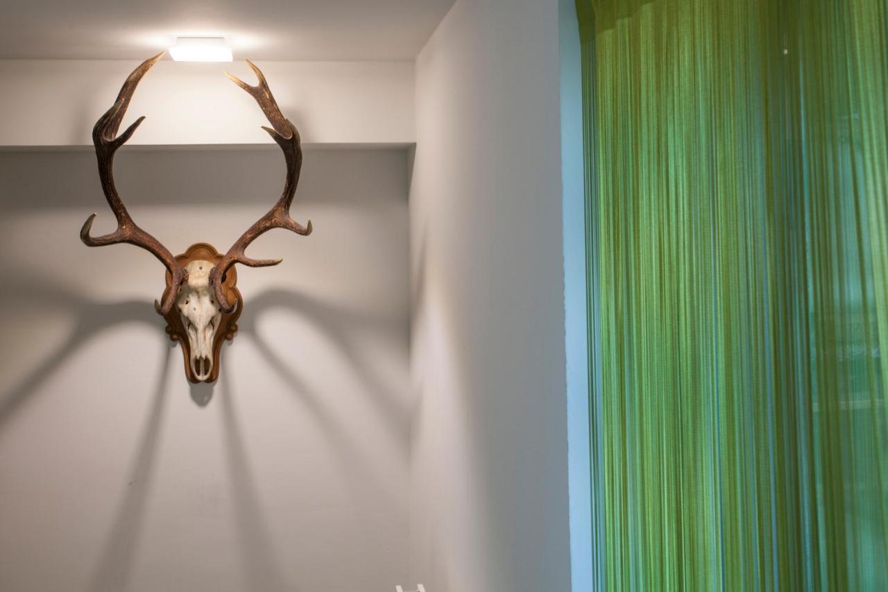 Hotel Wirtshaus Sattlerwirt เอบส์ ภายนอก รูปภาพ